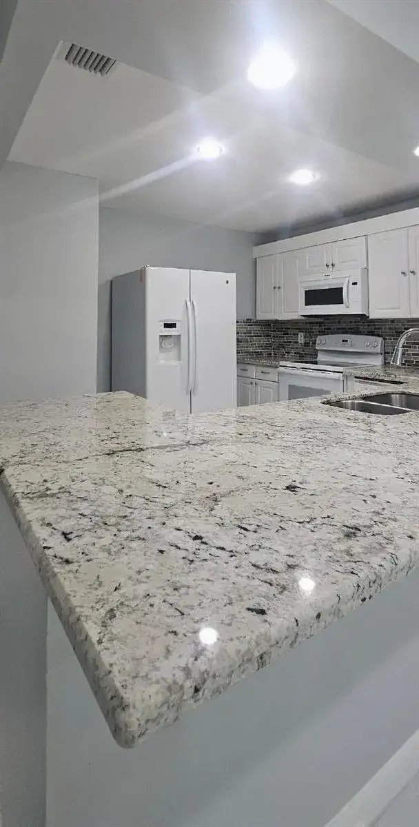 3 bedroom 2 bath Residential Lease for rent at 22465 SW 61st Way E # 247, Boca Raton FL 33428