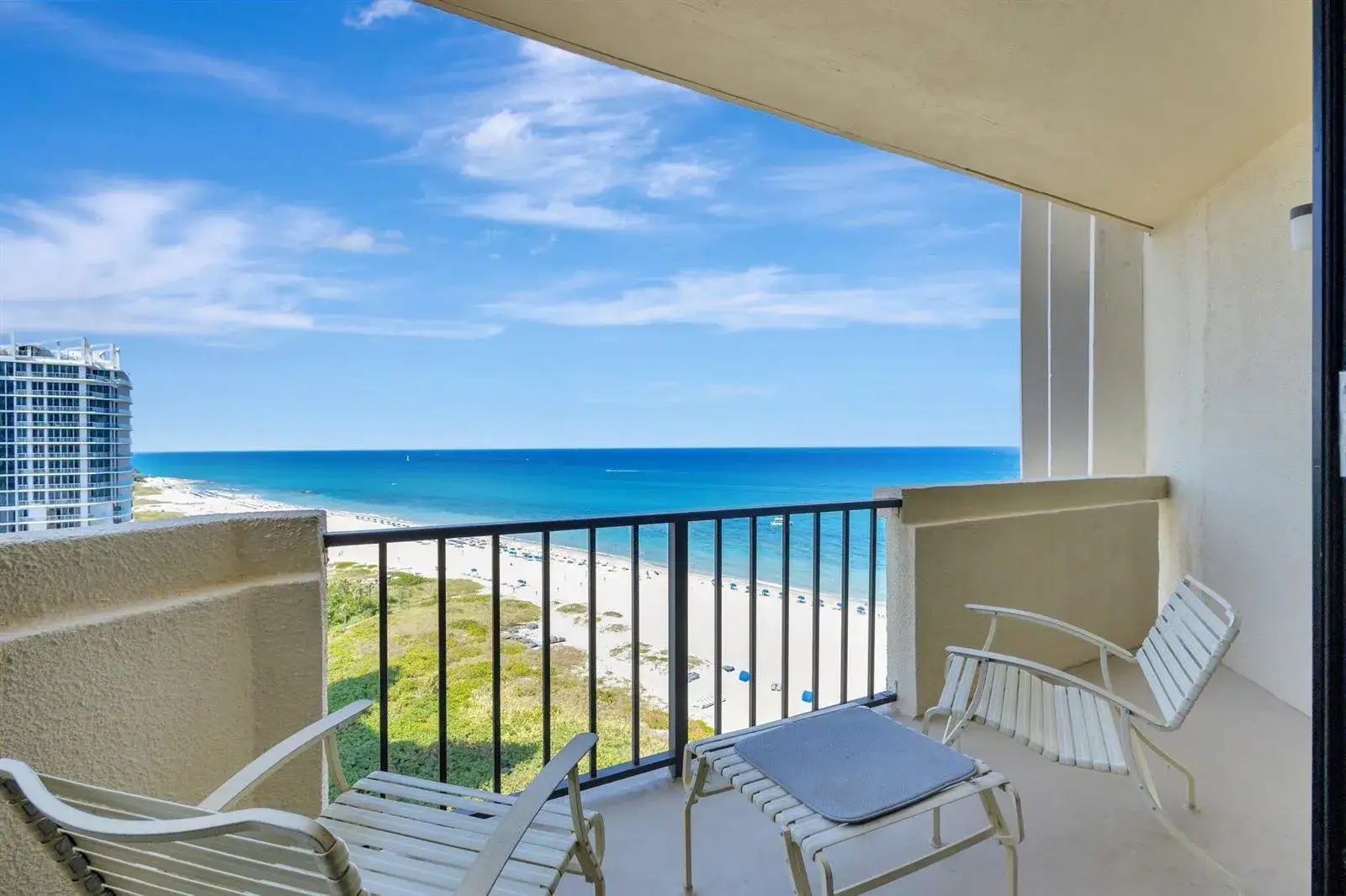 2 bedroom 2 bath Residential Lease for rent at 2800 N Ocean Drive # 17c, Singer Island FL 33404