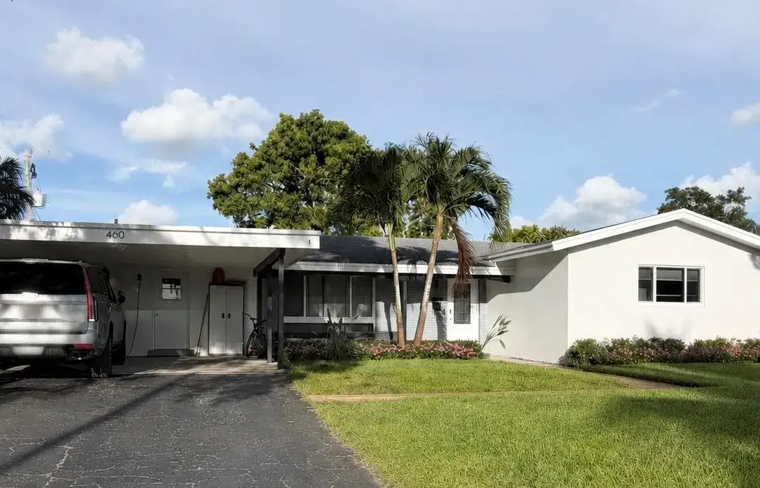 3 bedroom 2 bath Residential for sale at 460 SW 55th Avenue, Plantation FL 33317