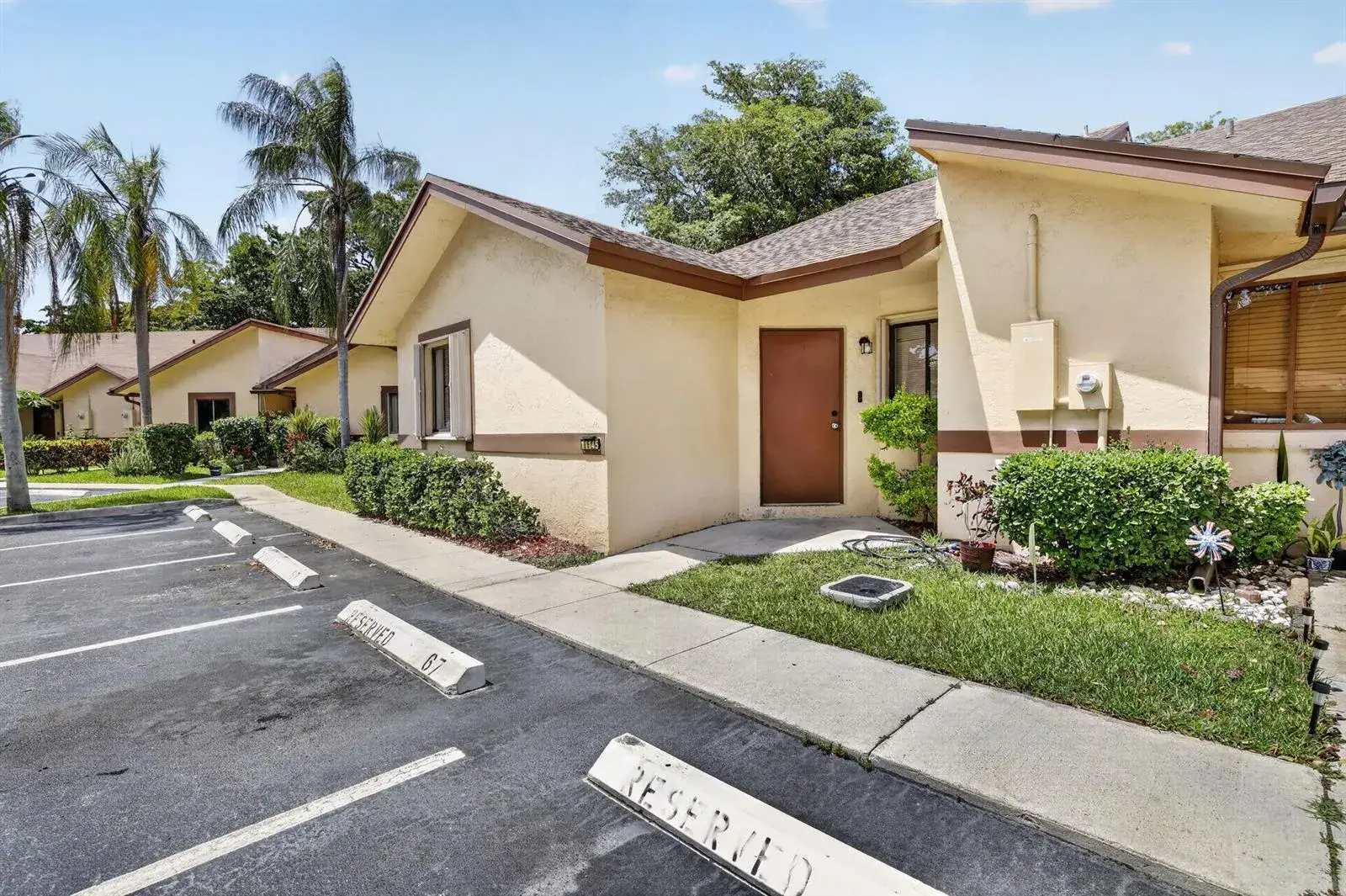 3 bedroom 2 bath Residential for sale at 11145 NW 38th Place, Sunrise FL 33351