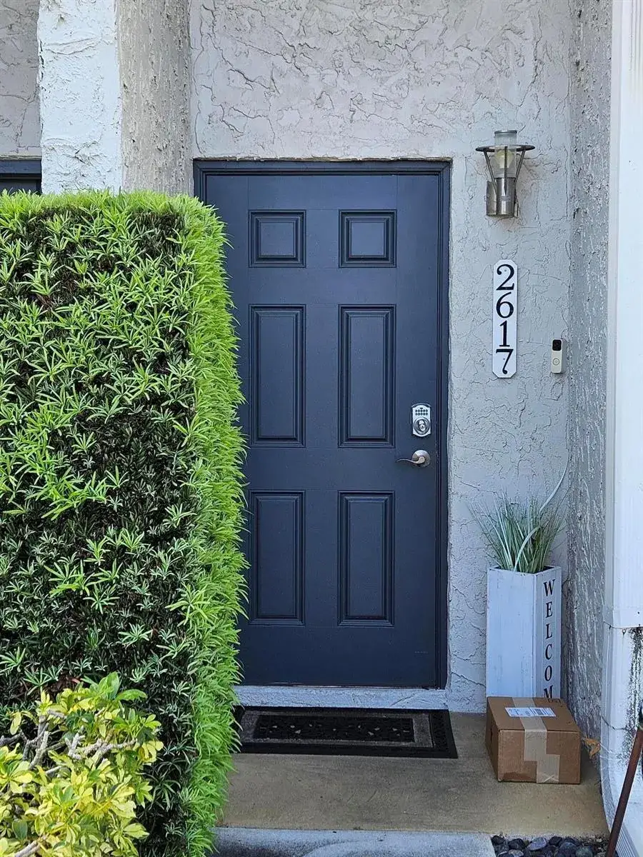 3 bedroom 2 bath Residential for sale at 2617 N 40th Avenue, Hollywood FL 33021