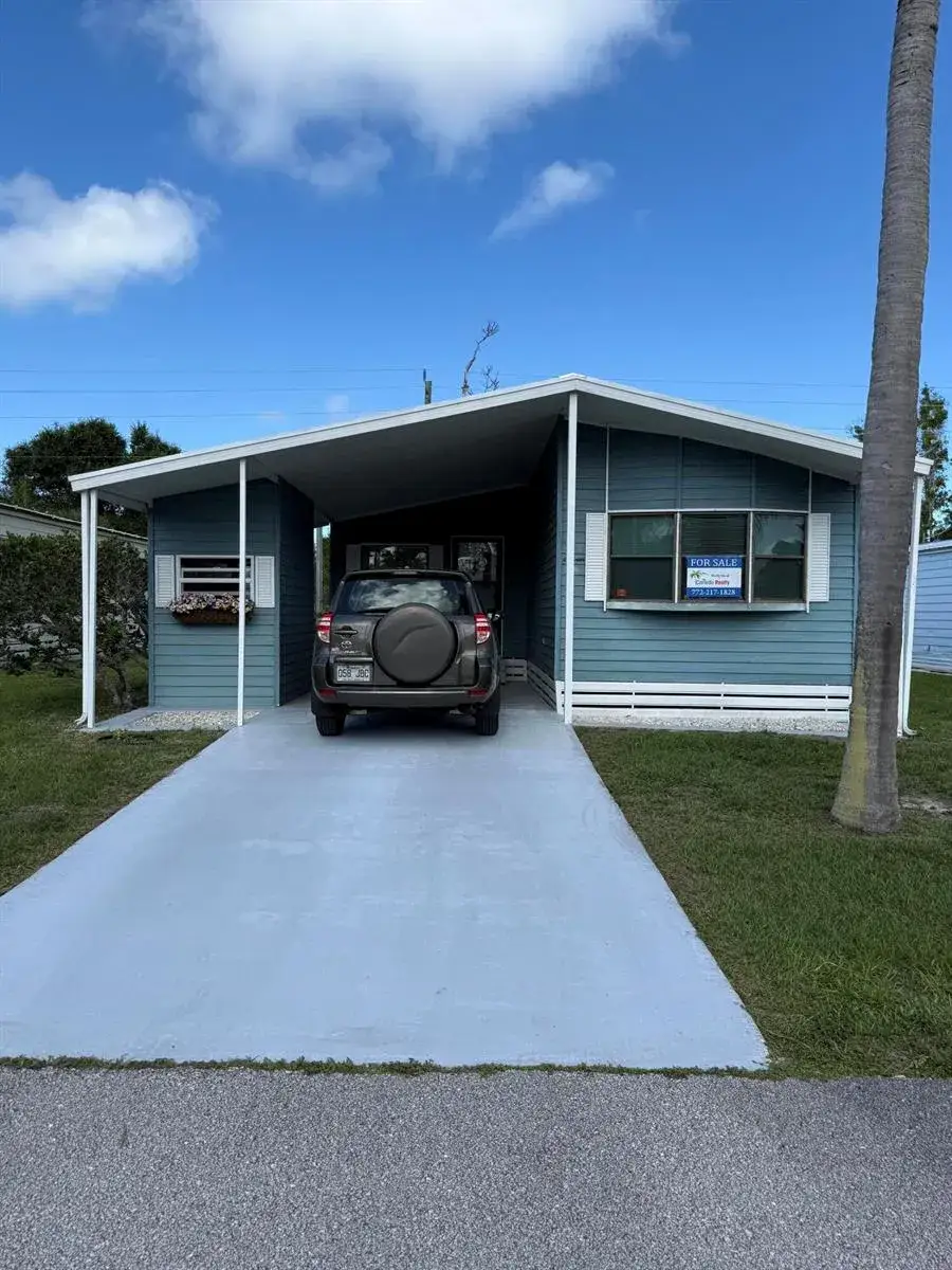 2 bedroom 2 bath Residential for sale at 47 Flores Del Norte, Fort Pierce FL 34951