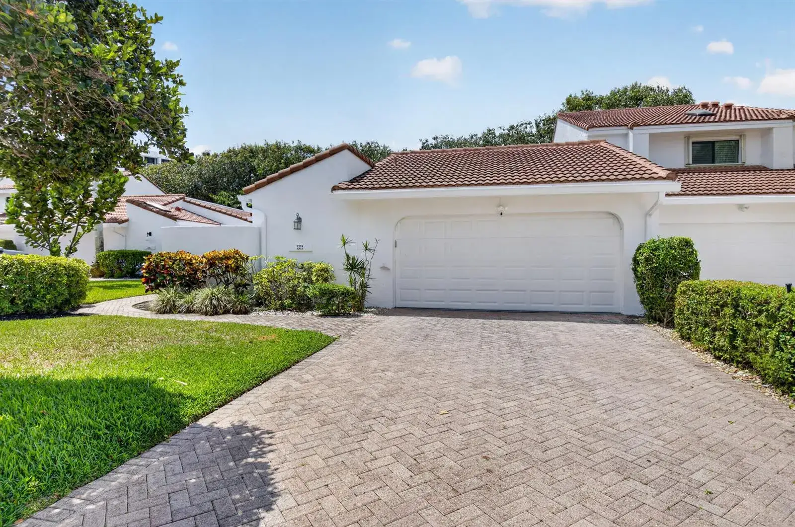 3 bedroom 2 bath Residential for sale at 7374 Woodmont Court, Boca Raton FL 33434