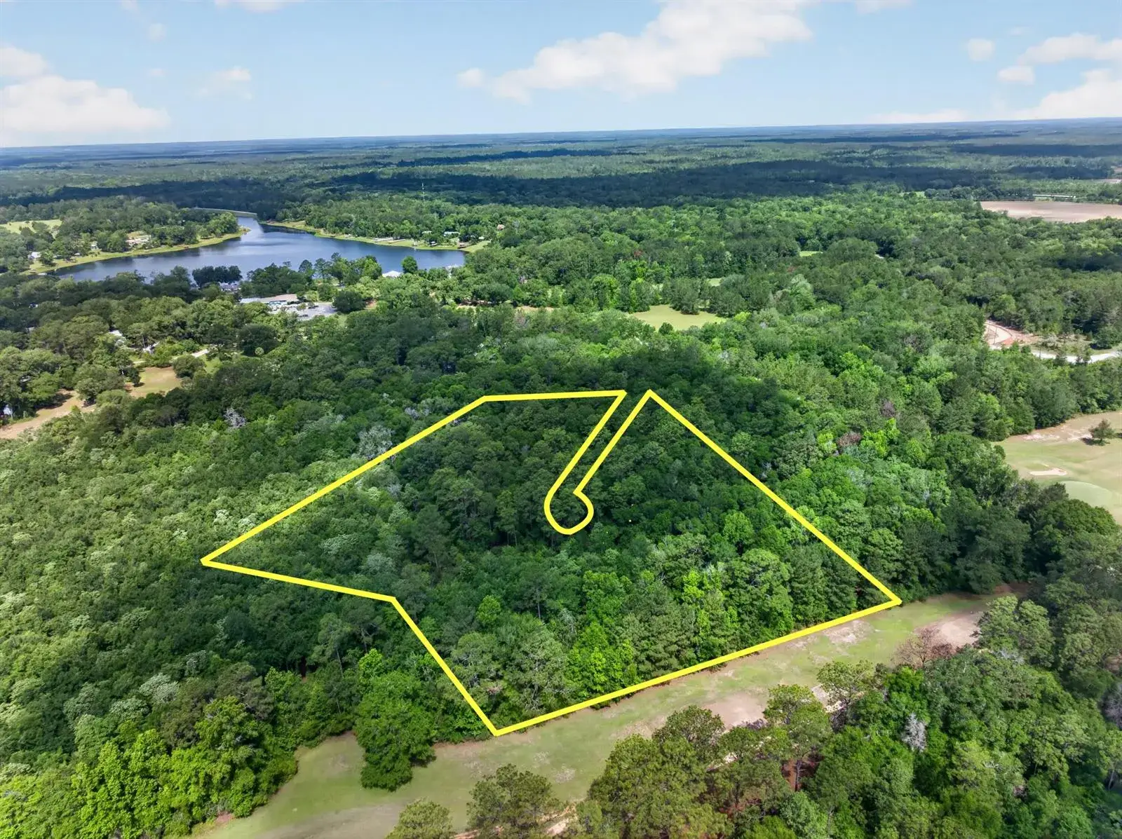 Commercial Land for sale at 2744-2748 Little John Lane, FL 32425