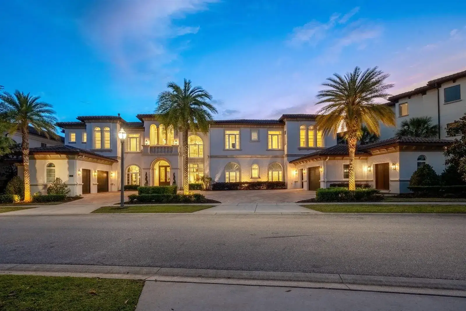 13 bedroom 14 bath Residential for sale at 430 Muirfield Loop, Kissimmee FL 34747