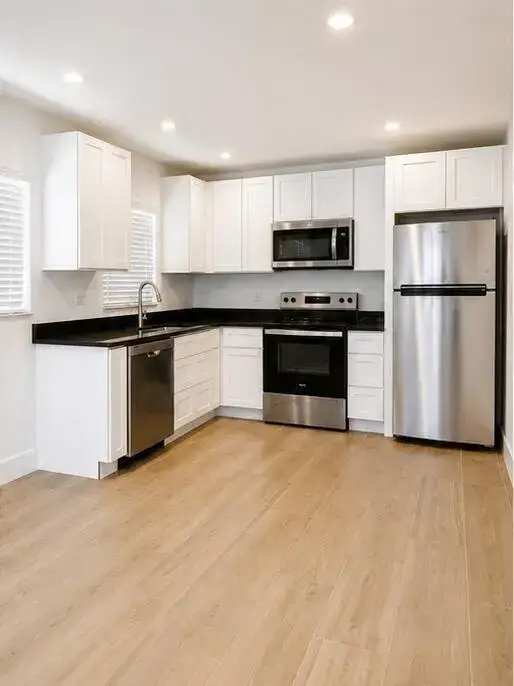 2 bedroom 1 bath Residential Lease for rent at 2104 Dock Street # 1, West Palm Beach FL 33401