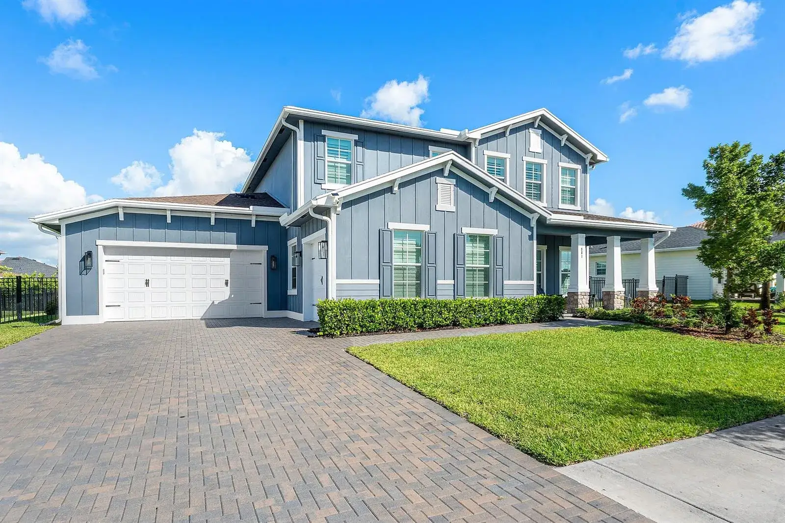 5 bedroom 4 bath Residential for sale at 981 Castaway Court, Loxahatchee FL 33470
