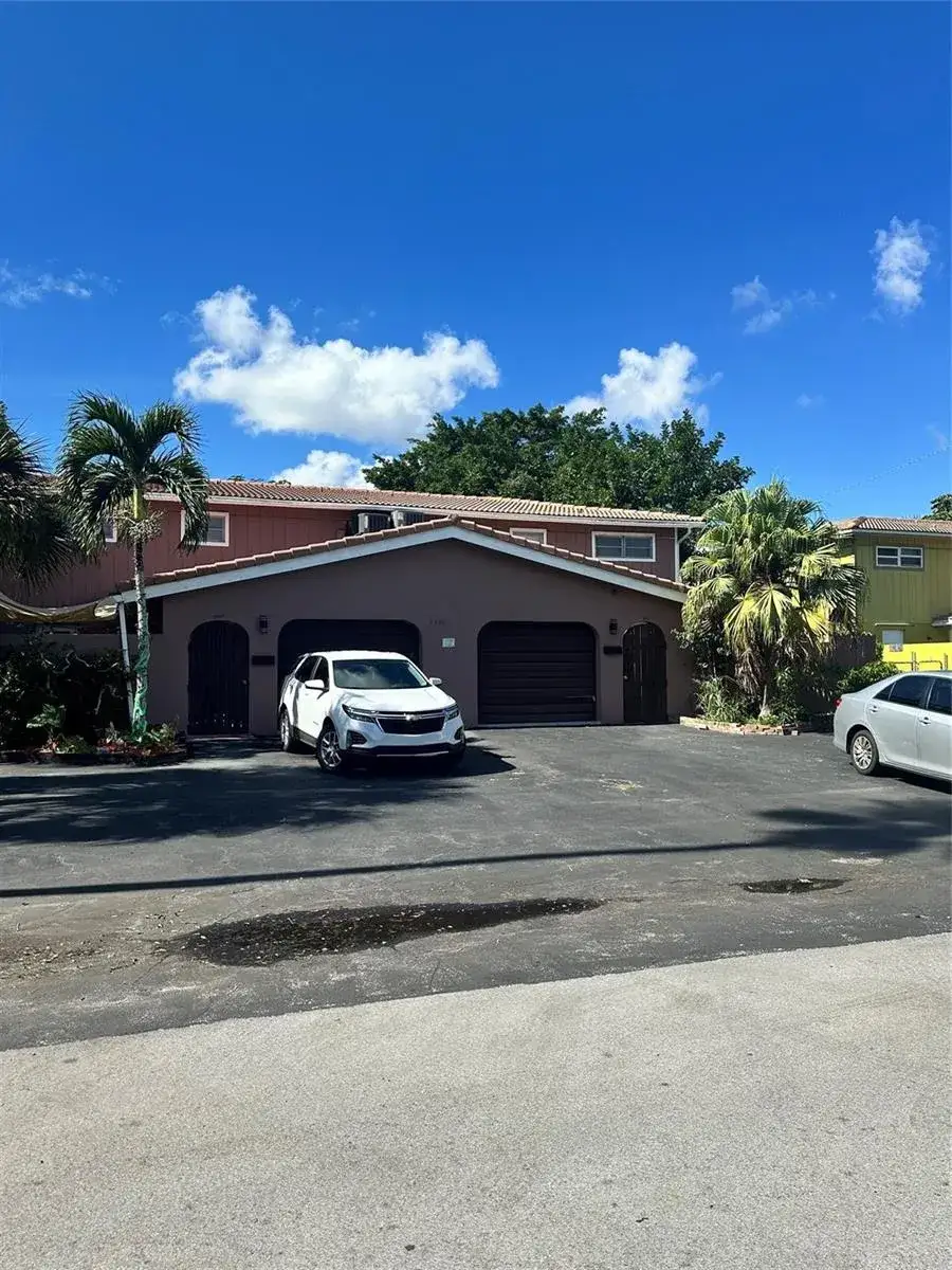 3 bedroom 2 bath Residential Lease for rent at 4340 NW 80th Avenue # 1, Coral Springs FL 33065