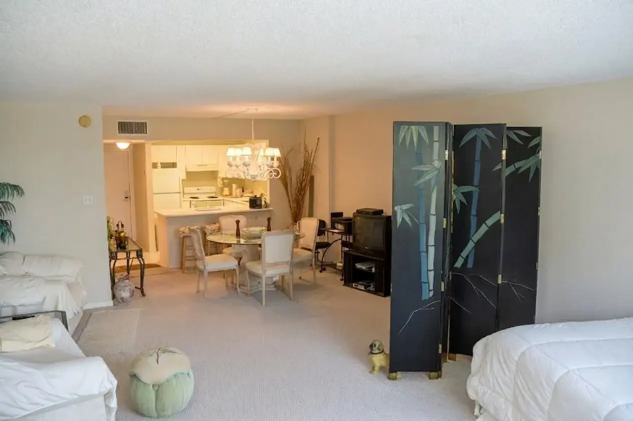 1 bath Residential Lease for rent at 2301 Collins Avenue # 336, Miami Beach FL 33139