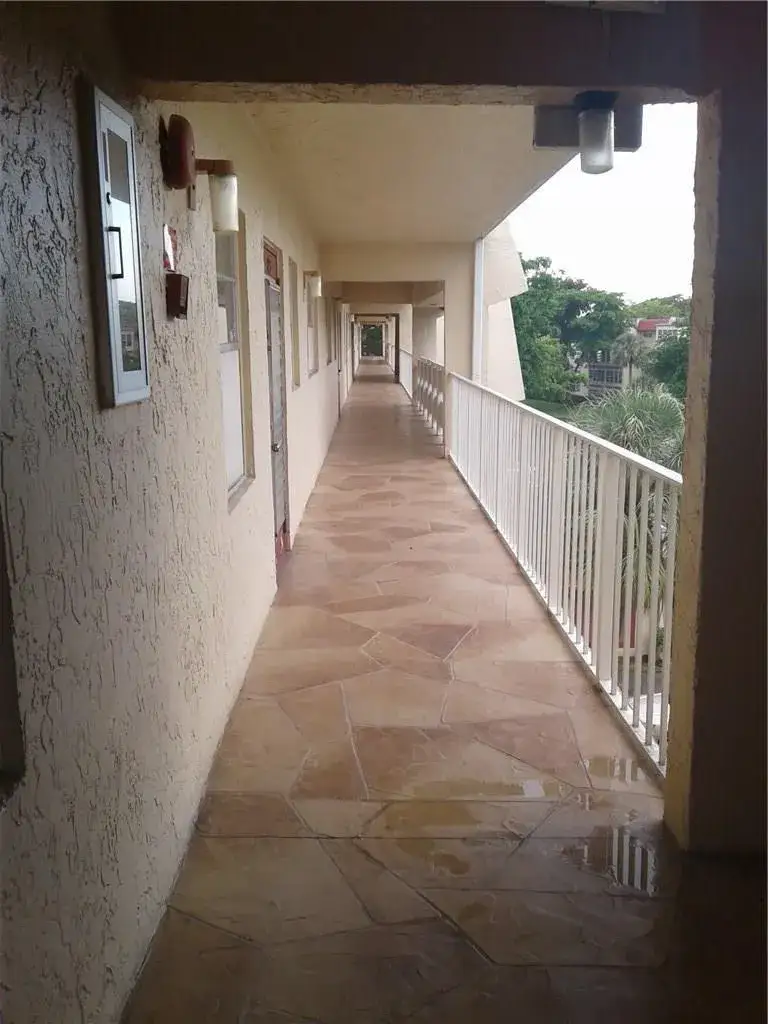 2 bedroom 2 bath Residential Lease for rent at 1030 Country Club Drive # 401, Margate FL 33063