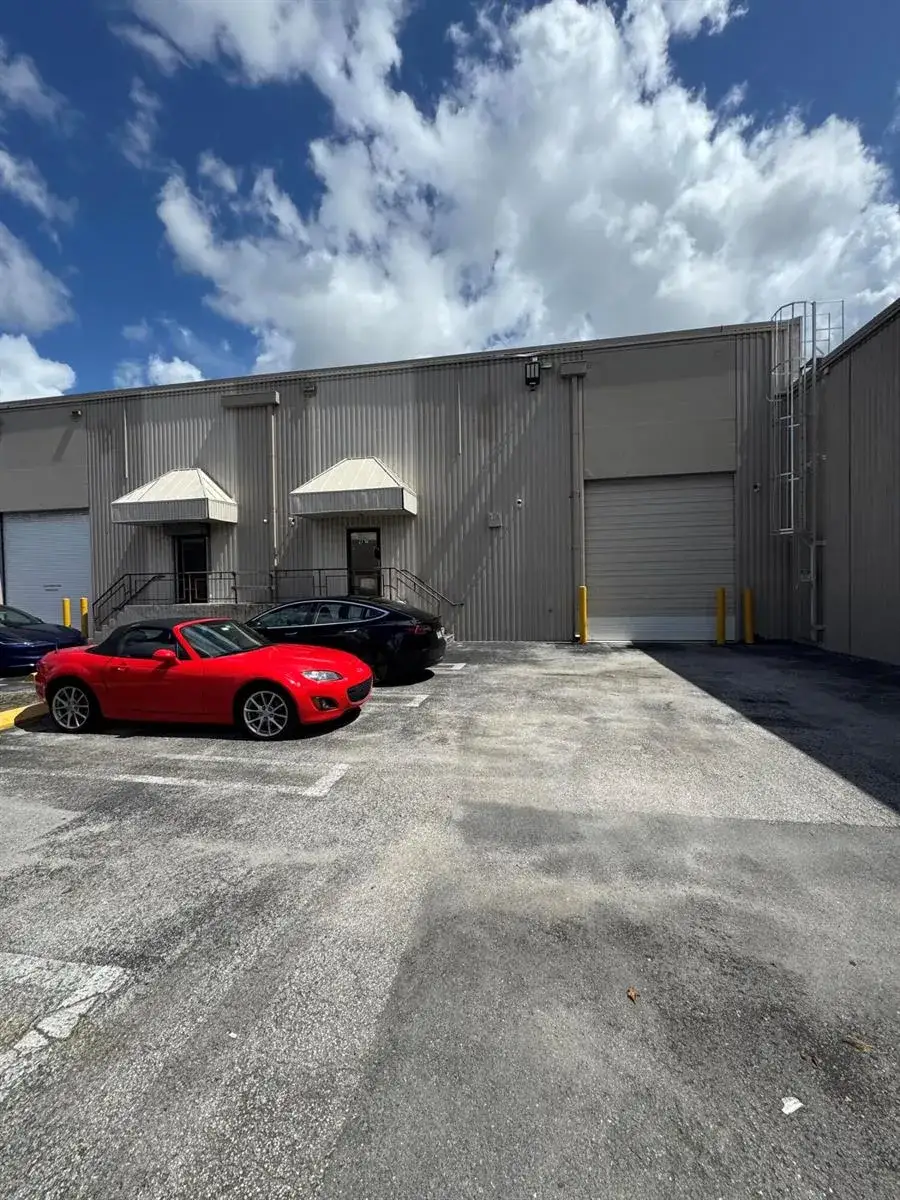 Commercial Sale for sale at 2710 NW 72nd Avenue, Miami FL 33122