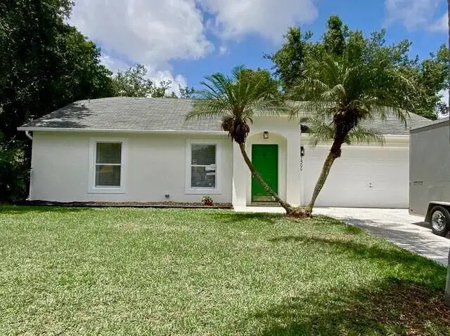 3 bedroom 2 bath Residential Lease for rent at 7500 Pensacola Road, Fort Pierce FL 34951