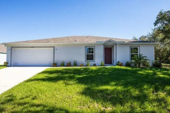 4 bedroom 2 bath Residential for sale at 462 Hazel Street, Sebastian FL 32958