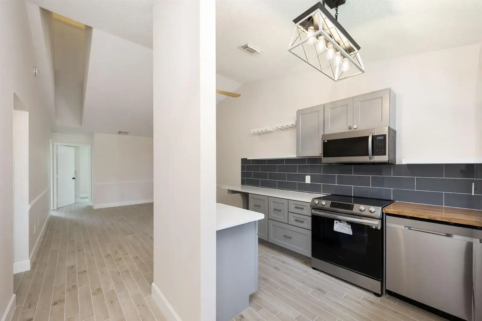 3 bedroom 2 bath Residential Lease for rent at 5214 Stacy Street # 3, FL 33417