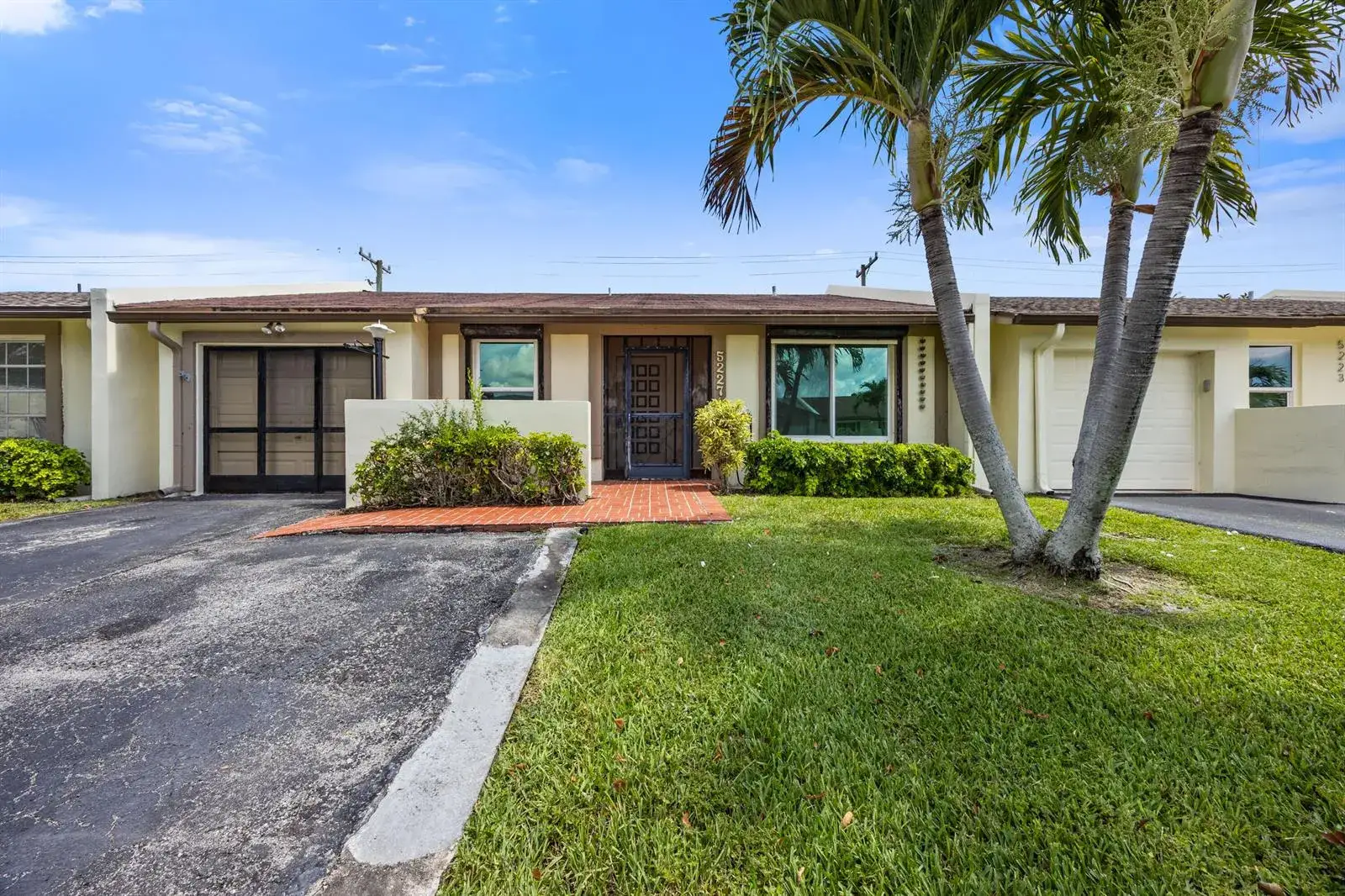 2 bedroom 2 bath Residential for sale at 5227 Copperleaf Circle, Delray Beach FL 33484