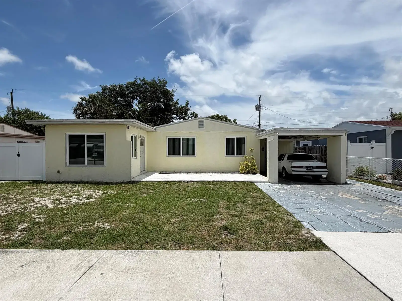 4 bedroom 2 bath Residential Lease for rent at 2016 Kenwood Road, West Palm Beach FL 33409