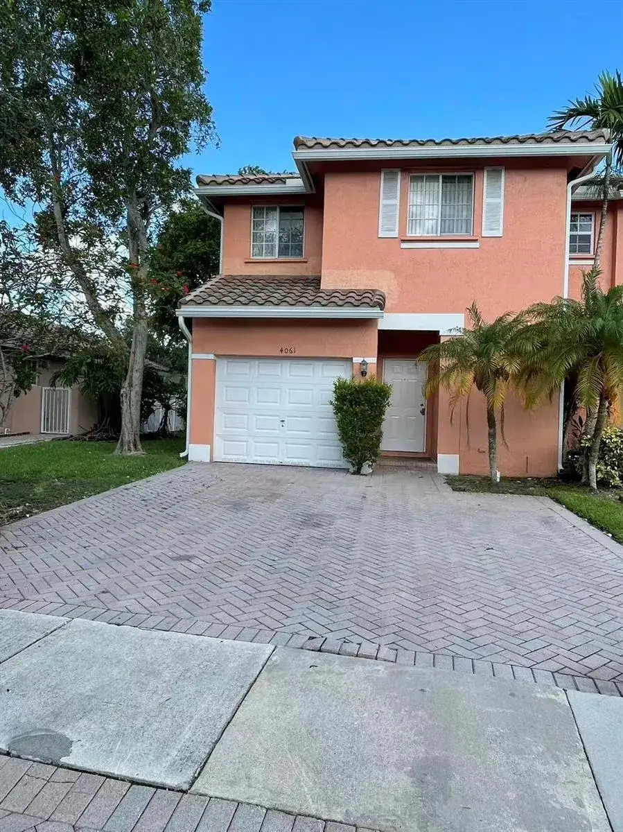 4 bedroom 2 bath Residential for sale at 4061 NW 91st Terrace, Sunrise FL 33351