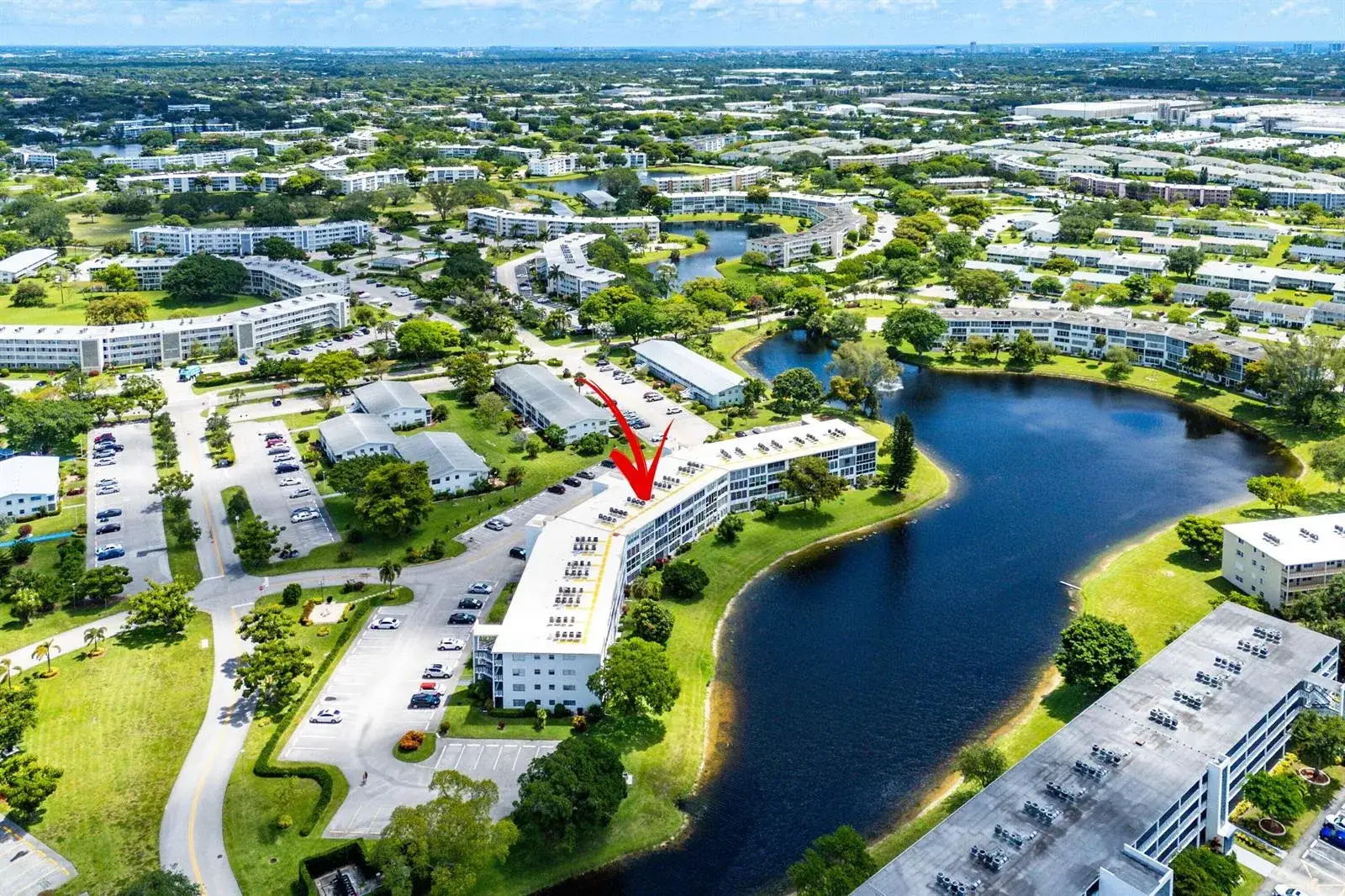 1 bedroom 1 bath Residential for sale at 1017 Harwood C, Deerfield Beach FL 33442