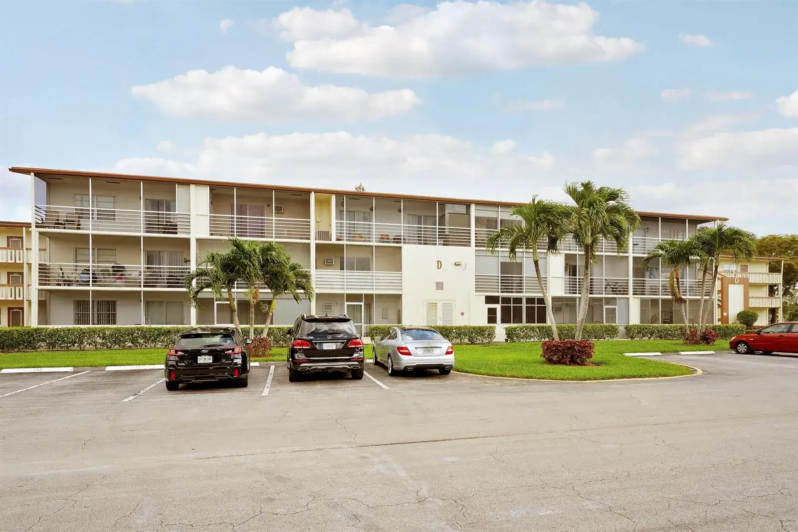 1 bedroom 1 bath Residential for sale at 146 Mansfield D, Boca Raton FL 33434