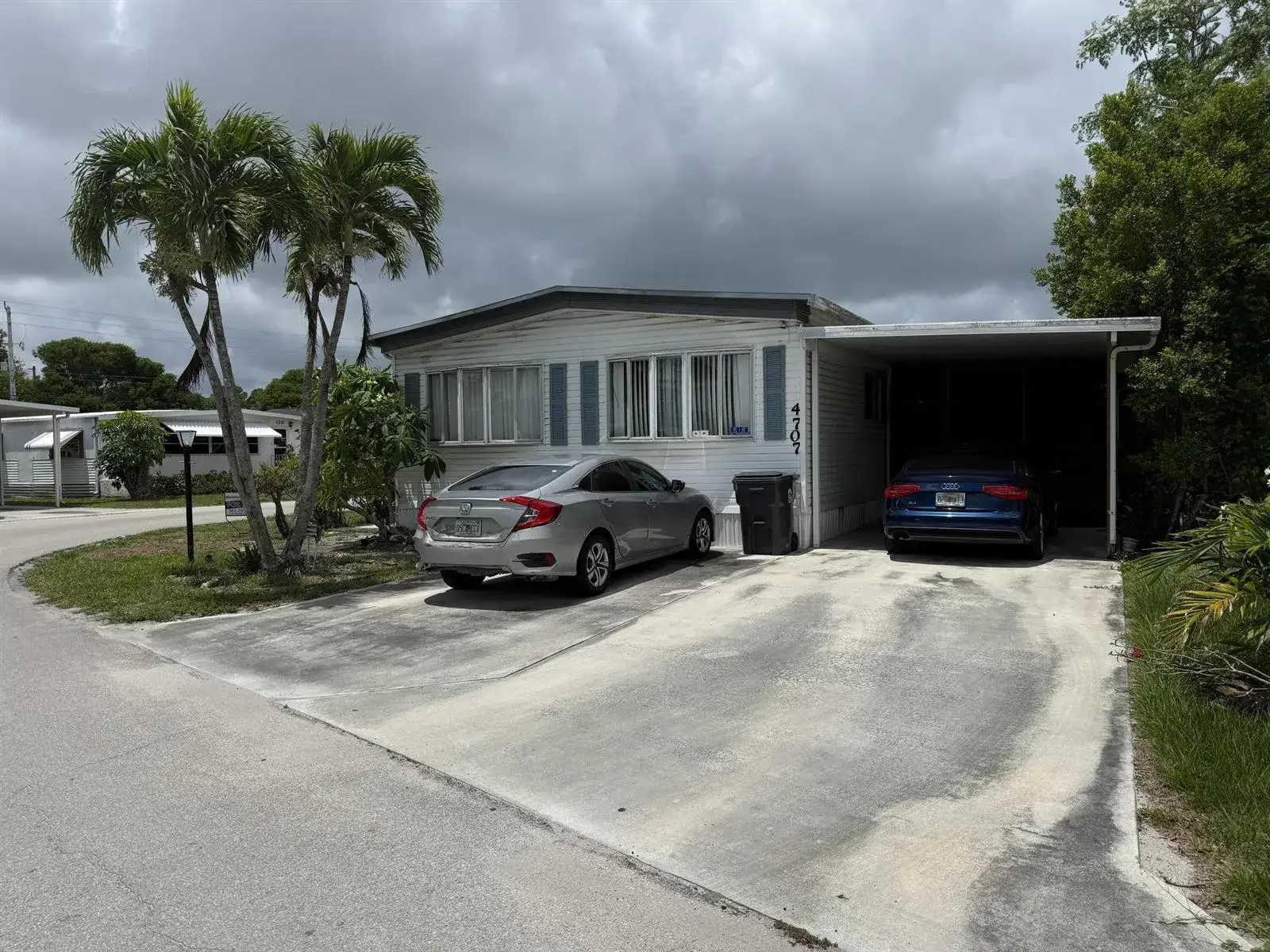 3 bedroom 2 bath Residential for sale at 4707 Nancy Dr, Green Acres FL 33463