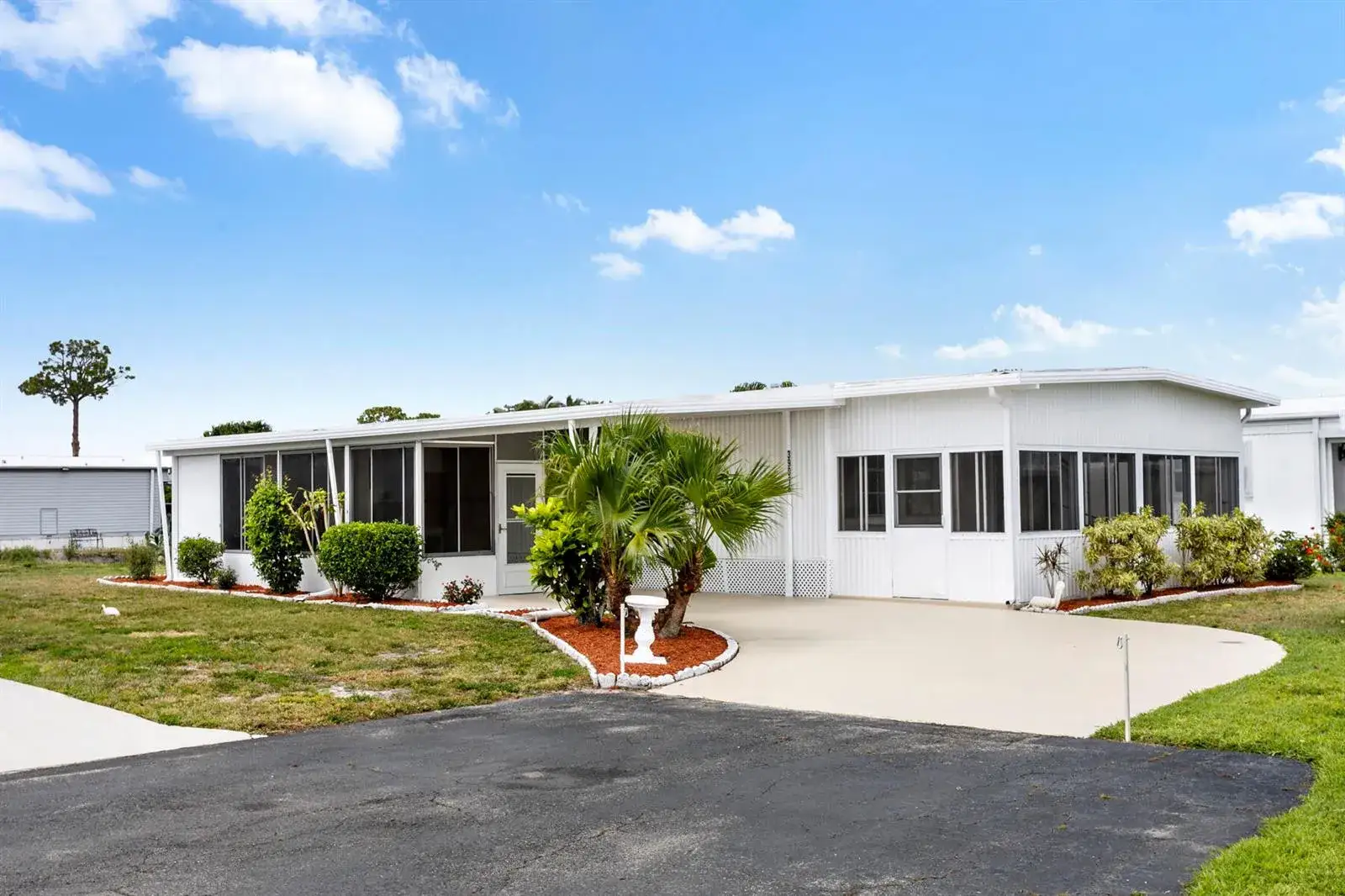 2 bedroom 2 bath Residential for sale at 39016 Gayle Bay, Boynton Beach FL 33436