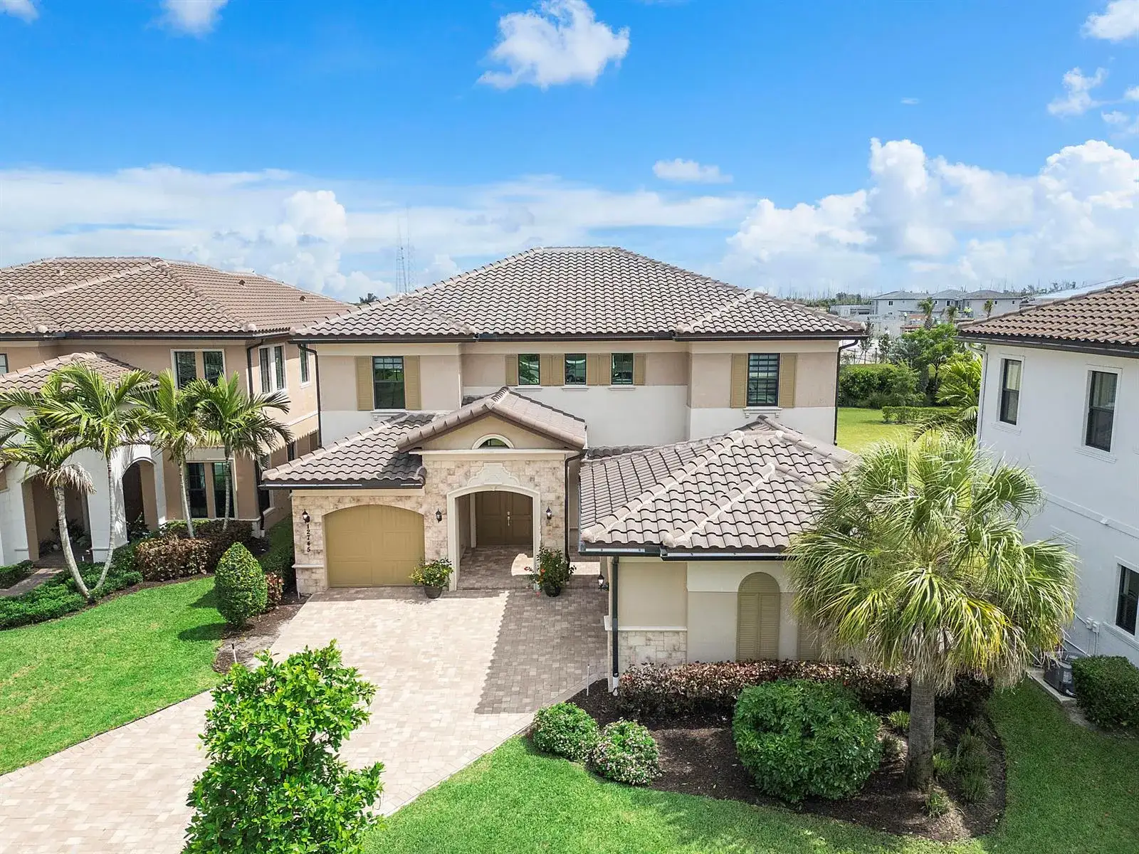 5 bedroom 5 bath Residential for sale at 12745 Bayside Court, Parkland FL 33076