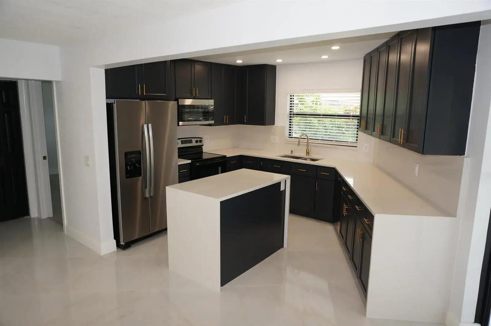 3 bedroom 2 bath Residential for sale at 1513 39th Street, West Palm Beach FL 33407