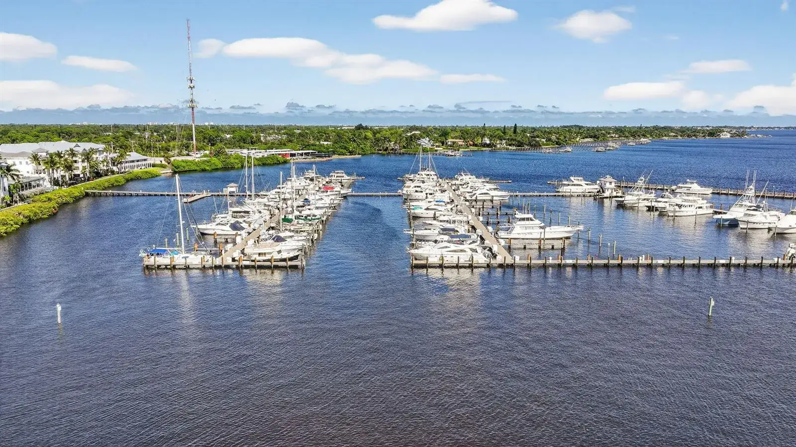 875 NW Flagler Avenue # 302, Stuart FL 34994
