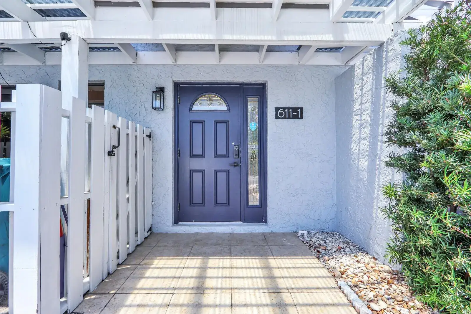 2 bedroom 2 bath Residential for sale at 611 NE 12th Terrace # 1, Boynton Beach FL 33435