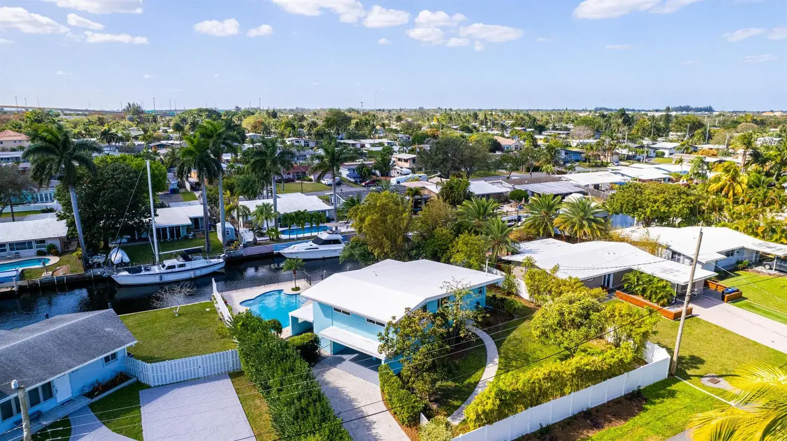 2 bedroom 2 bath Residential for sale at 2631 Key Largo Lane, Fort Lauderdale FL 33312