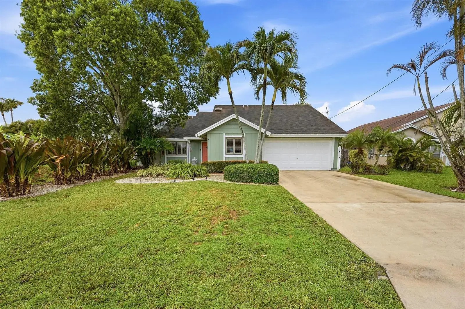 3 bedroom 2 bath Residential for sale at 6273 Barbara Street, Jupiter FL 33458
