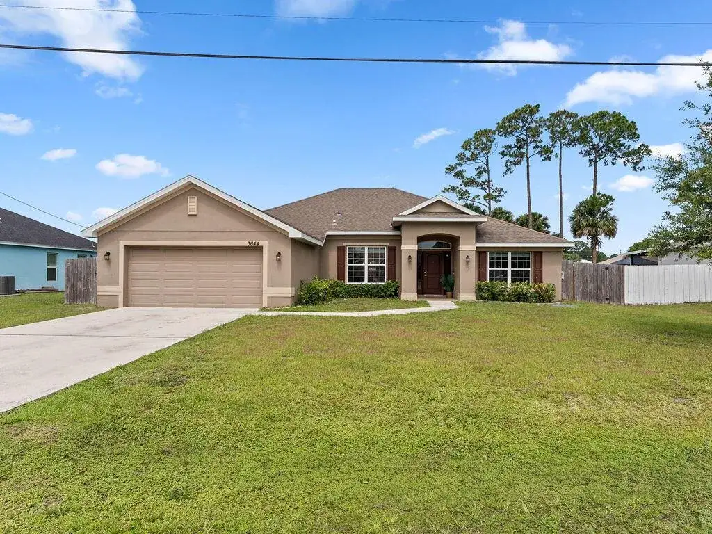 3644 SW Ballweg Street, Port St. Lucie FL 34953