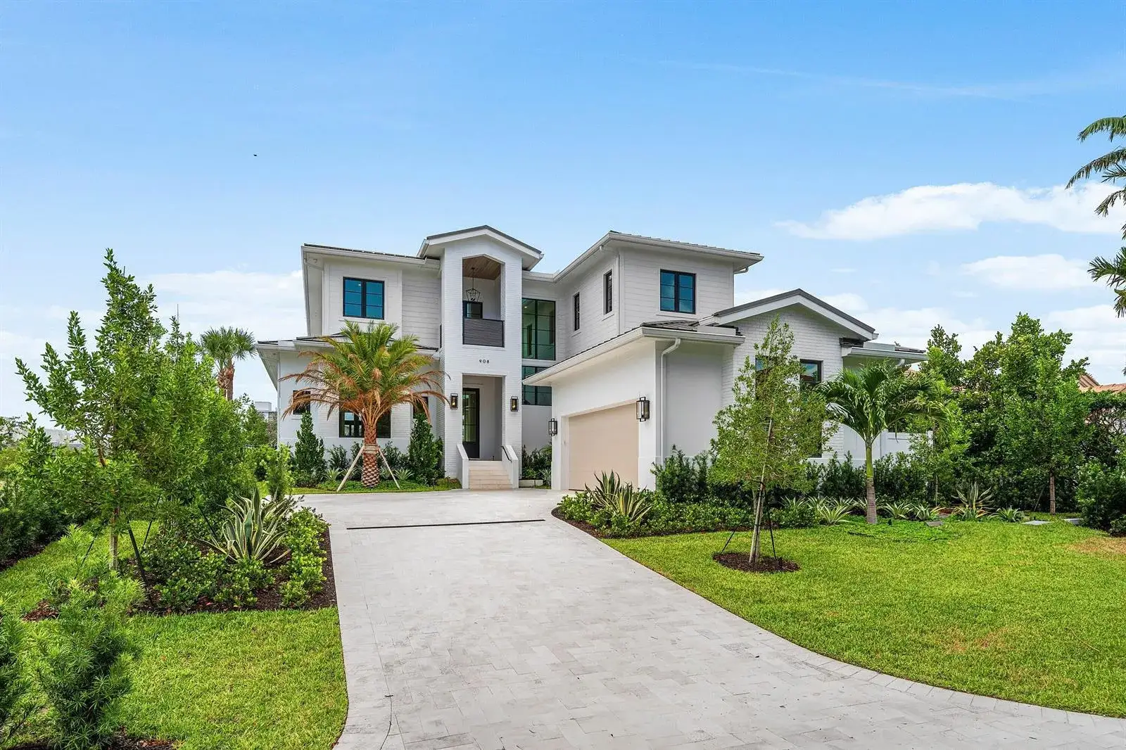 5 bedroom 5 bath Residential for sale at 908 N Atlantic Drive, Lantana FL 33462