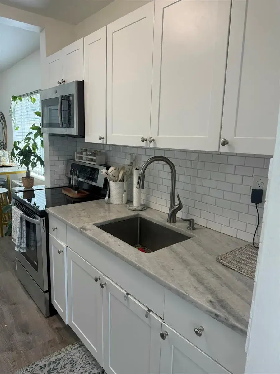 2 bedroom 1 bath Residential Lease for rent at 1830 Garfield Street, Hollywood FL 33020