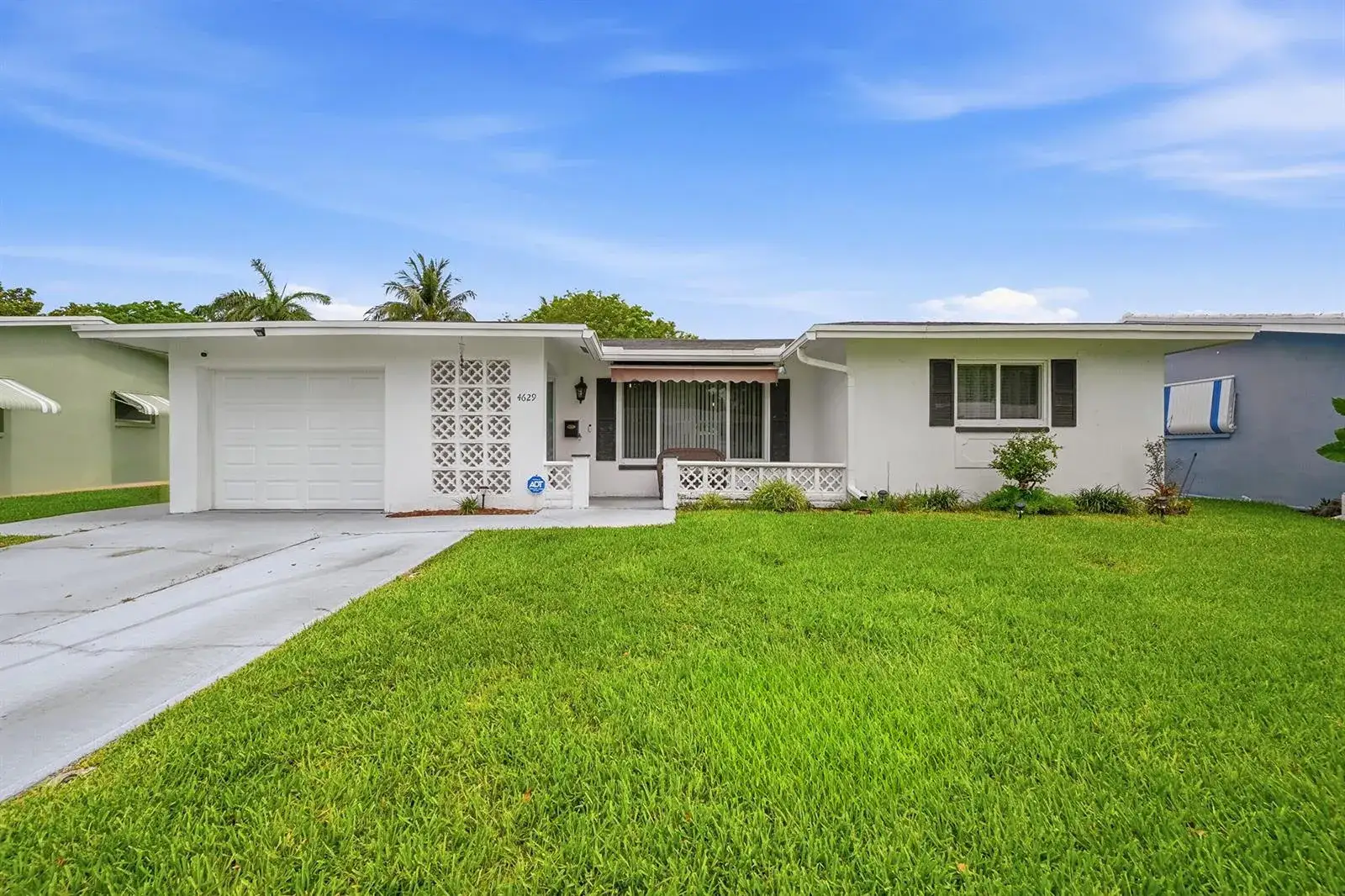 2 bedroom 2 bath Residential for sale at 4629 NW 45th Court, Tamarac FL 33319