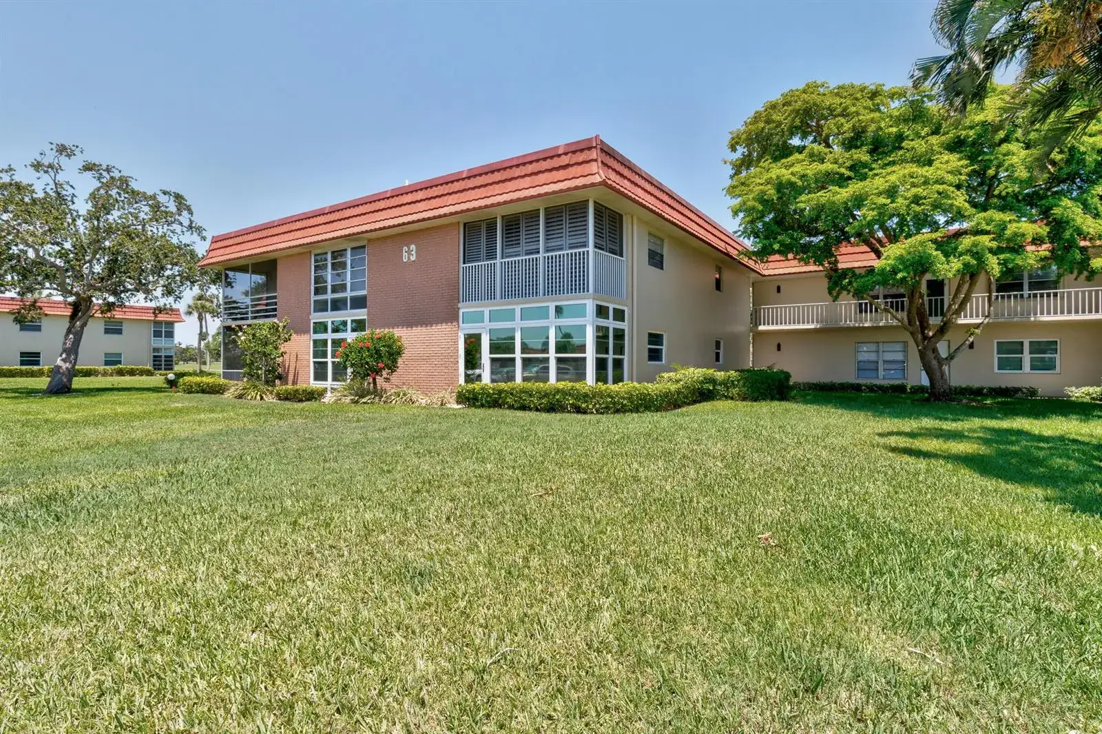 2 bedroom 2 bath Residential for sale at 63 Woodland Drive, Vero Beach FL 32962