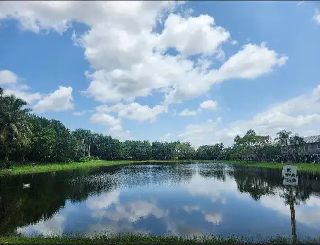 2 bedroom 2 bath Residential Lease for rent at 2011 Madeira Drive, Weston FL 33327
