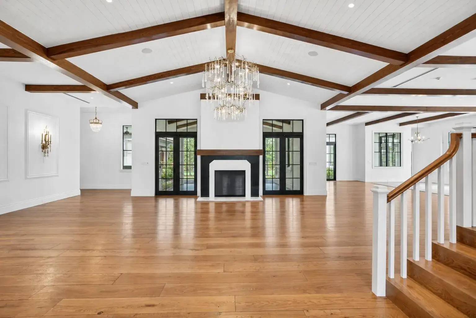 7 bedroom 8 bath Residential for sale at 10250 El Paraiso Place, Delray Beach FL 33446