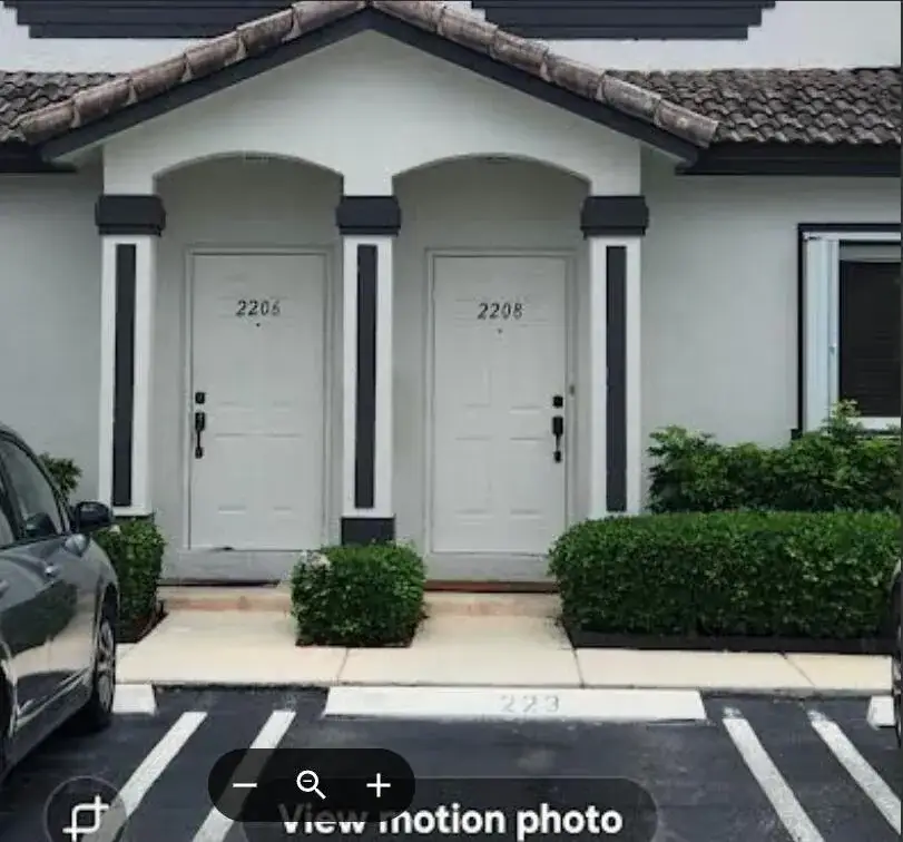 2 bedroom 2 bath Residential for sale at 2208 SE 24th Place, Homestead FL 33035