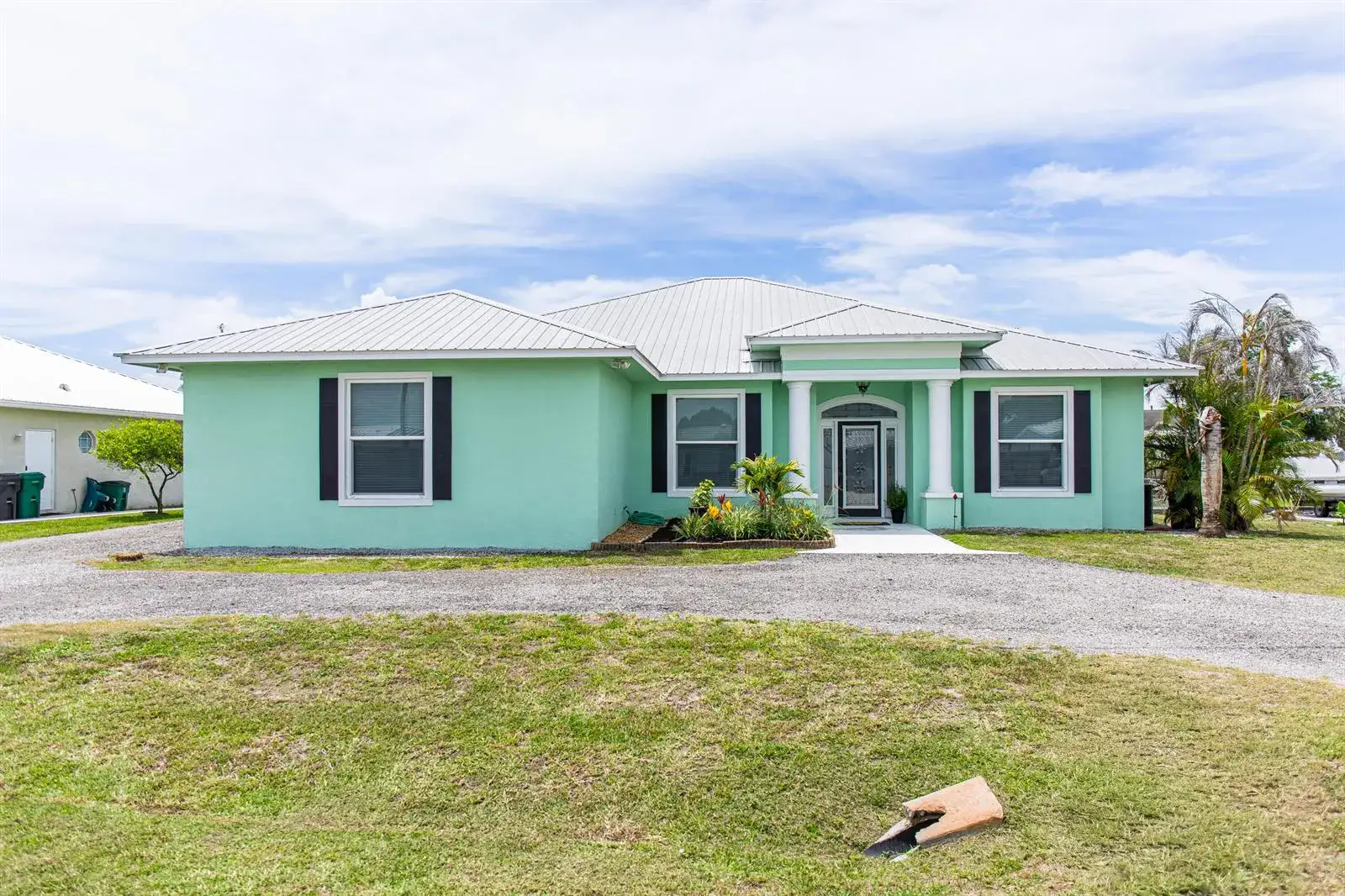 3 bedroom 2 bath Residential for sale at 2406 SE 31st Street SE, Okeechobee FL 34974