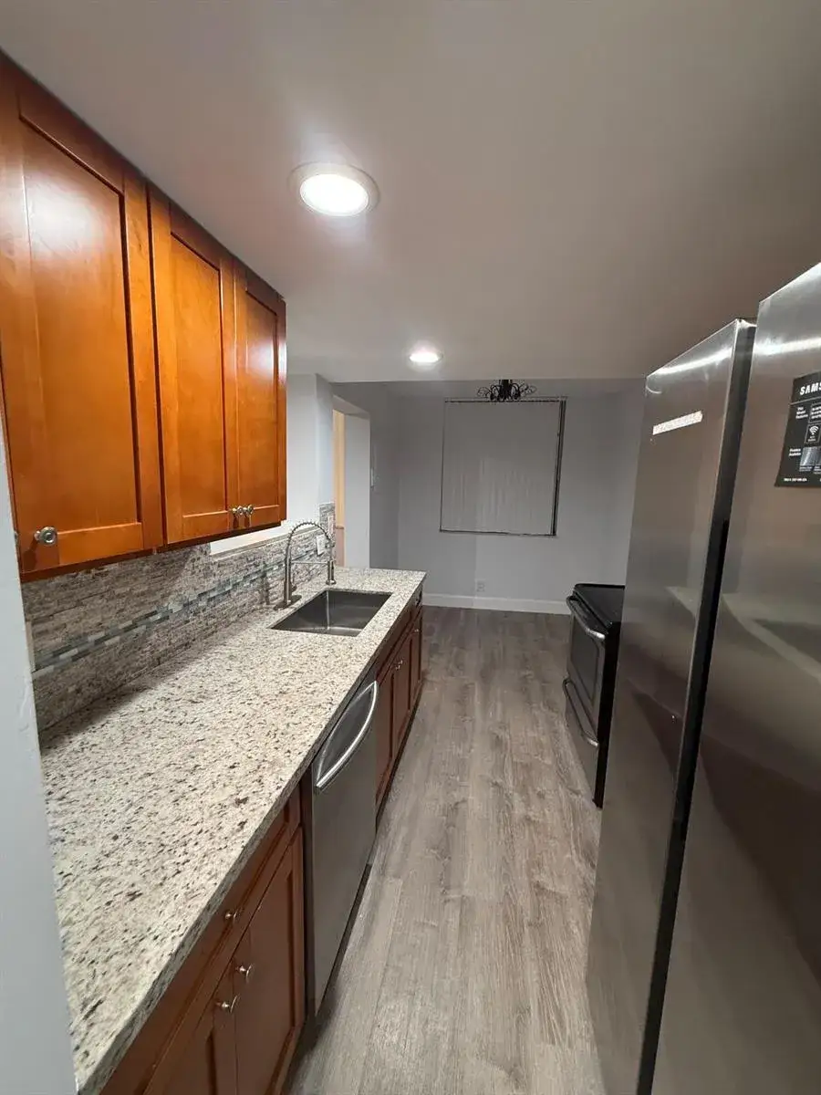 3 bedroom 2 bath Residential for sale at 6190 Woodlands Boulevard # 110, Tamarac FL 33319