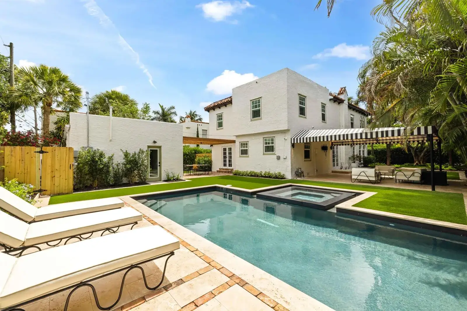 4 bedroom 3 bath Residential Lease for rent at 511 32nd Street, West Palm Beach FL 33407