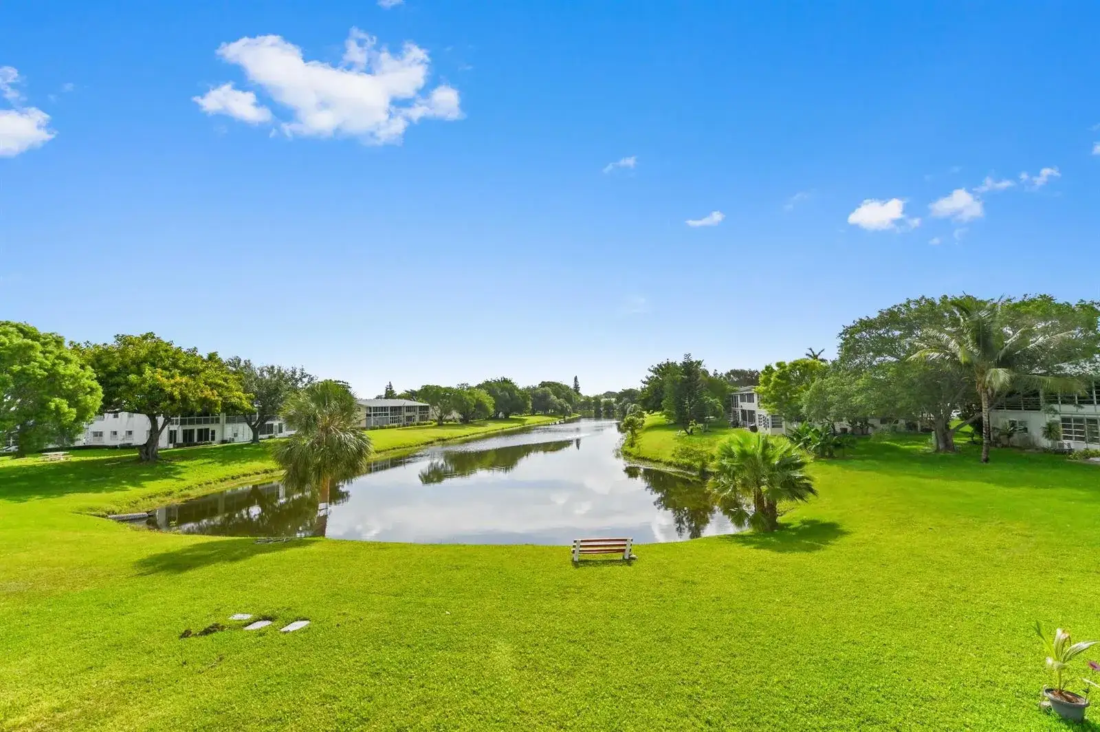 2 bedroom 1 bath Residential for sale at 294 Prescott O, Deerfield Beach FL 33442