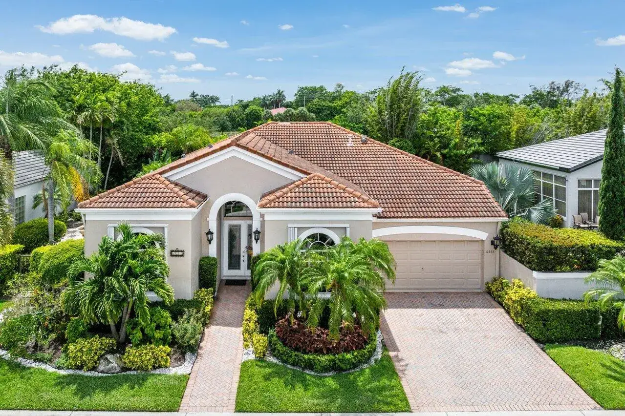 3 bedroom 2 bath Residential for sale at 6263 NW 43rd Terrace, Boca Raton FL 33496