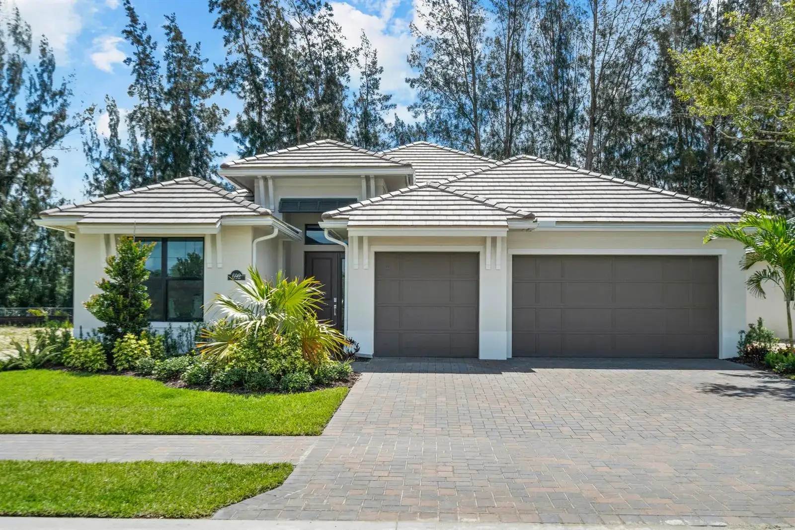 3 bedroom 2 bath Residential for sale at 692 Ravens Landing Drive, Vero Beach FL 32968
