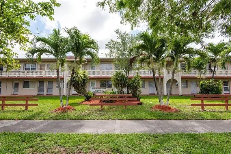 1 bedroom 1 bath Residential Lease for rent at 20337 NE 2nd Avenue, Miami FL 33179