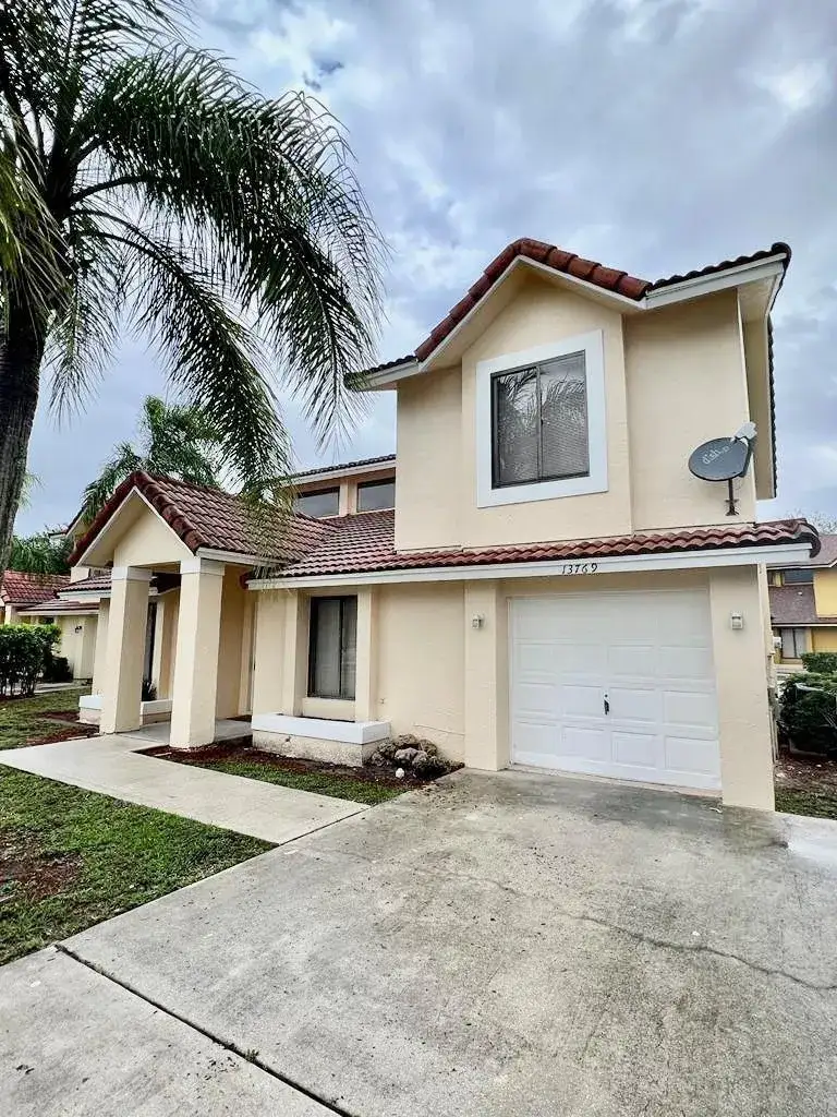 3 bedroom 2 bath Residential Lease for rent at 13769 Yarmouth Drive, Wellington FL 33414