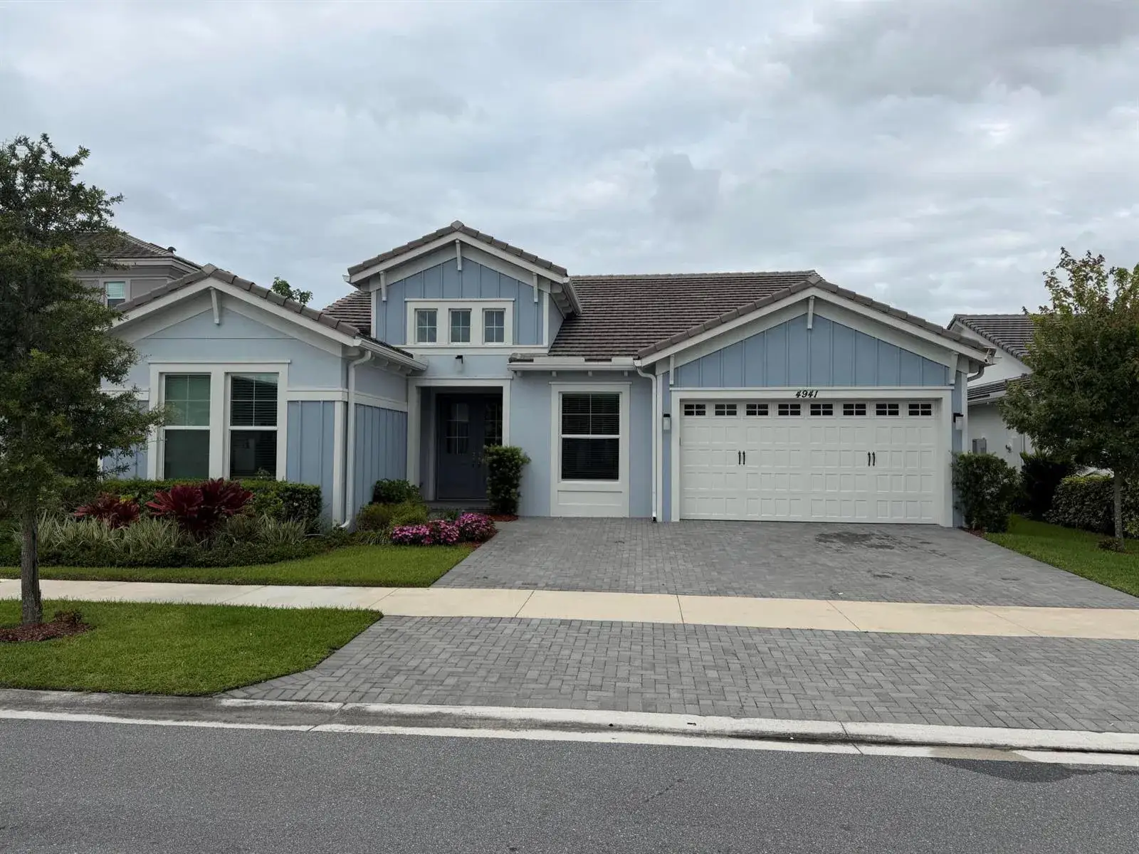 4 bedroom 4 bath Residential for sale at 4941 Liberty Lane, Westlake FL 33470