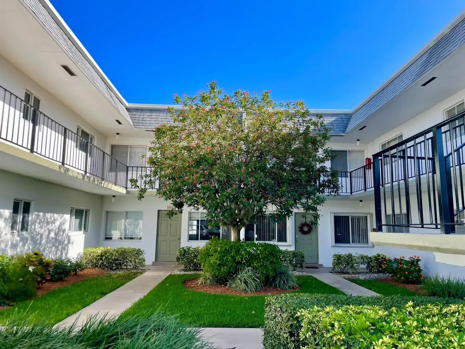 1 bedroom 1 bath Residential Lease for rent at 2920 Cynthia Lane # 203, FL 33461