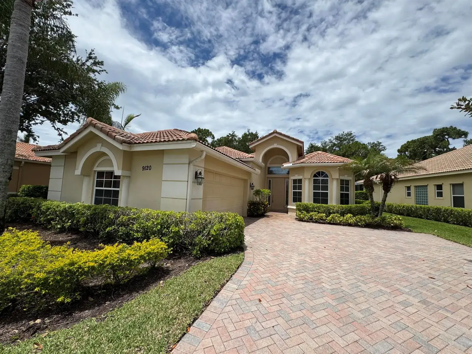 3 bedroom 2 bath Residential for sale at 9120 Pumpkin Ridge, Port St. Lucie FL 34986
